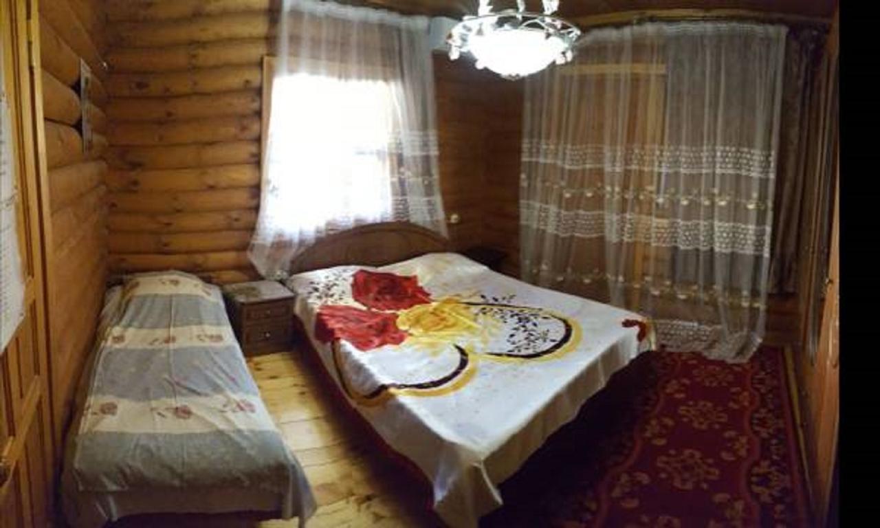 U Iriny Hotel 피준다 외부 사진